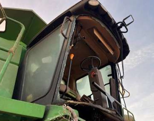 2009 John Deere 9670 STS Combine - Image 15