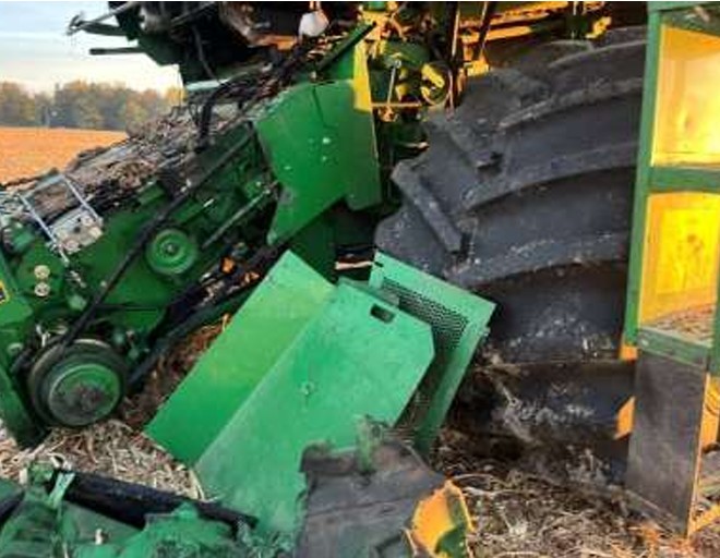 2009 John Deere 9670 STS Combine - Image 5