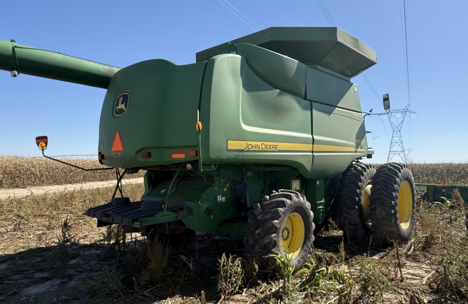 2009 John Deere 9670 STS Combine - Image 2