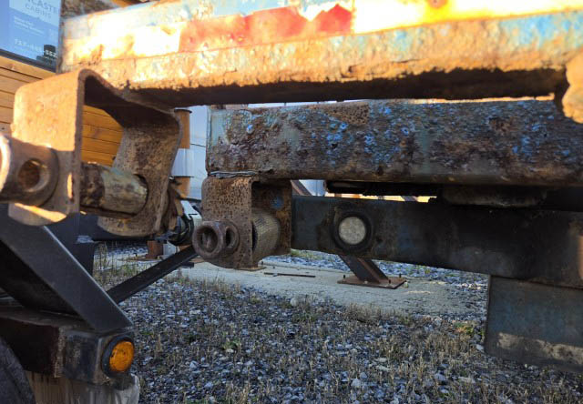 2009 Creekside Welding & Jamar Shed Moving Trailer - Image 37