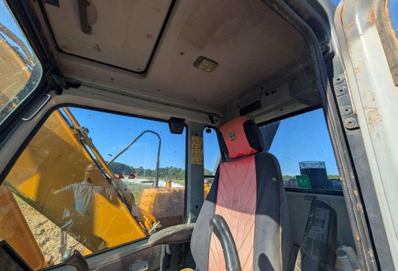 2010 Hyundai Robex 160LCD-7A Excavator - Image 5