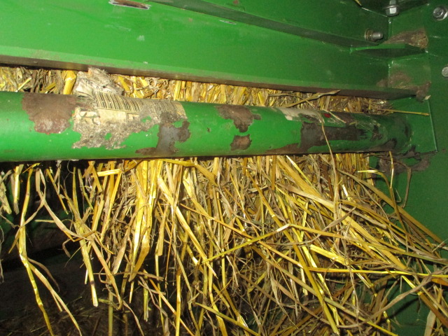 2010 John Deere 9870 Combine - Image 38