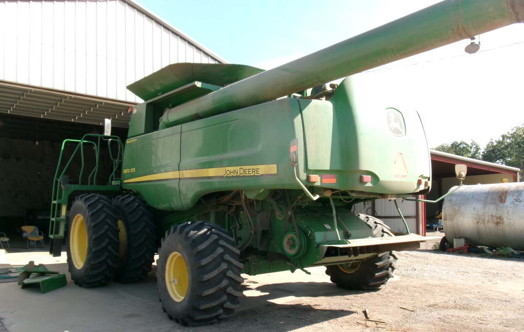 2010 John Deere 9870 STS Combine - Image 2