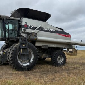 2011 Gleaner S77 Combine