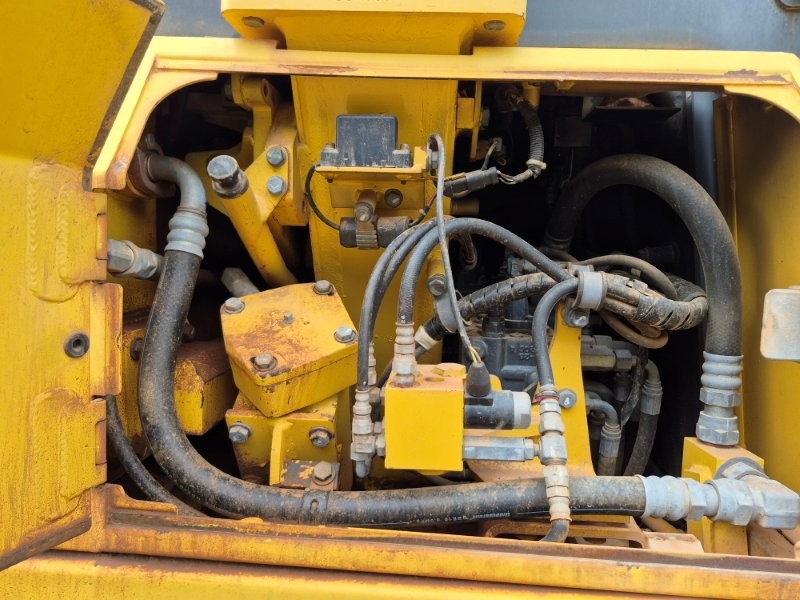 2011 Komatsu D61PX-15 Dozer - Image 13