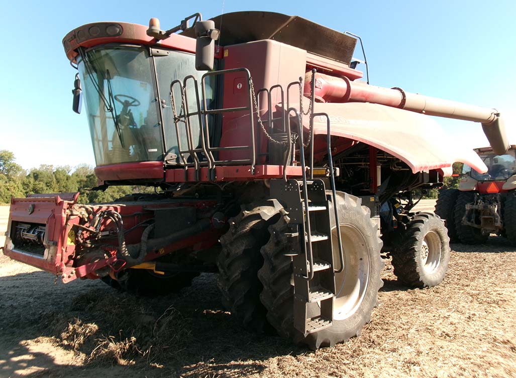 2012 Case IH 7230 Combine