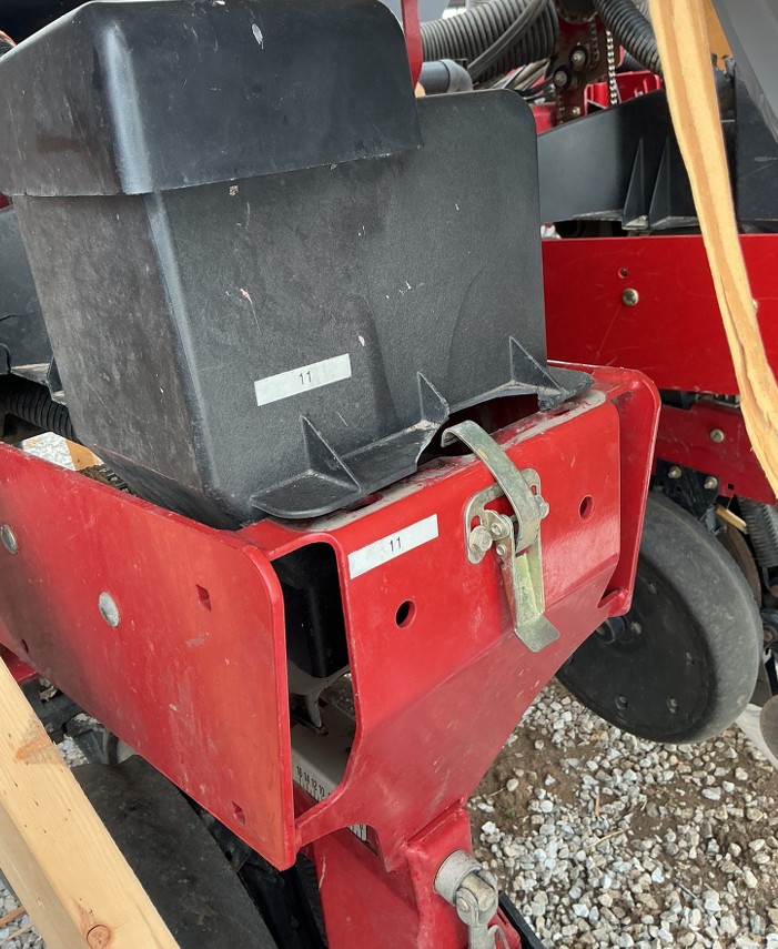 2012 Case IH Early Riser 1250 Planter - Image 24