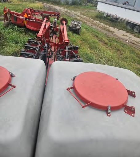 2012 Case IH Early Riser 1250 Planter - Image 3