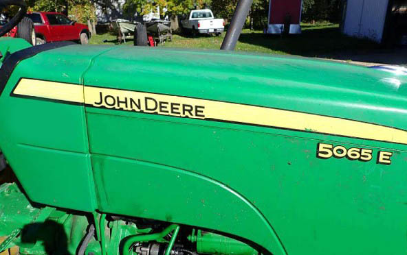 2012 John Deere 5065E Tractor - Image 9