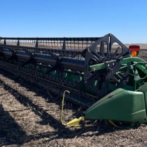 2012 John Deere 635F Header