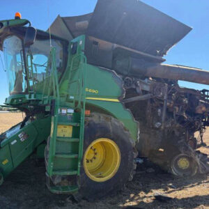 2012 John Deere S690 Combine