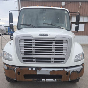 2013 Freightliner M2