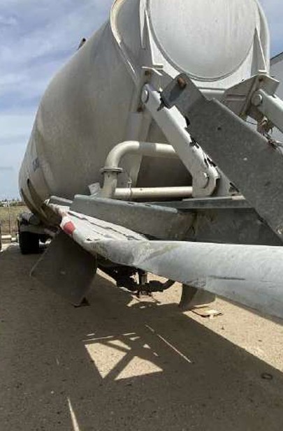 2013 HEIL Dry Bulk Trailer - Image 5
