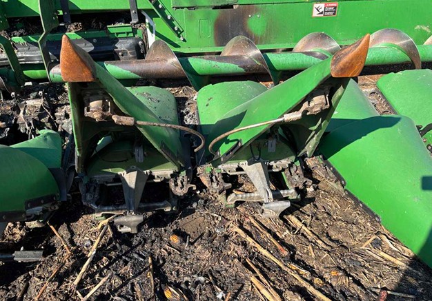 2013 John Deere 612C Corn Header - Image 6