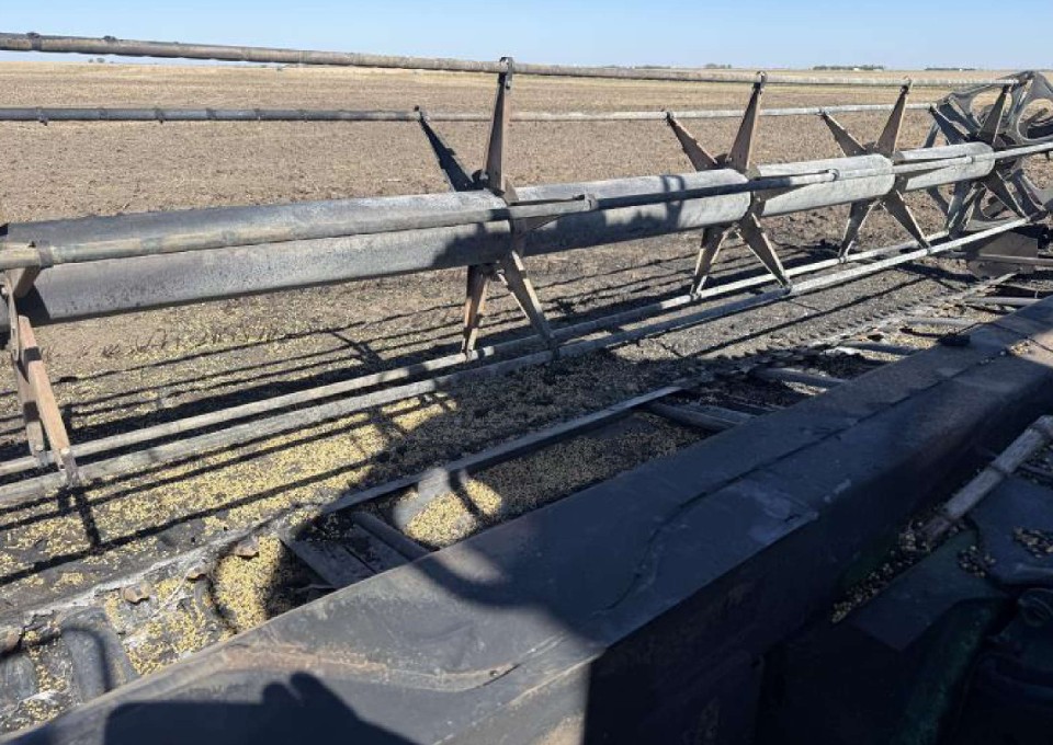 2014 John Deere 9670 Combine/2014 John Deere 630FD Header - Image 9