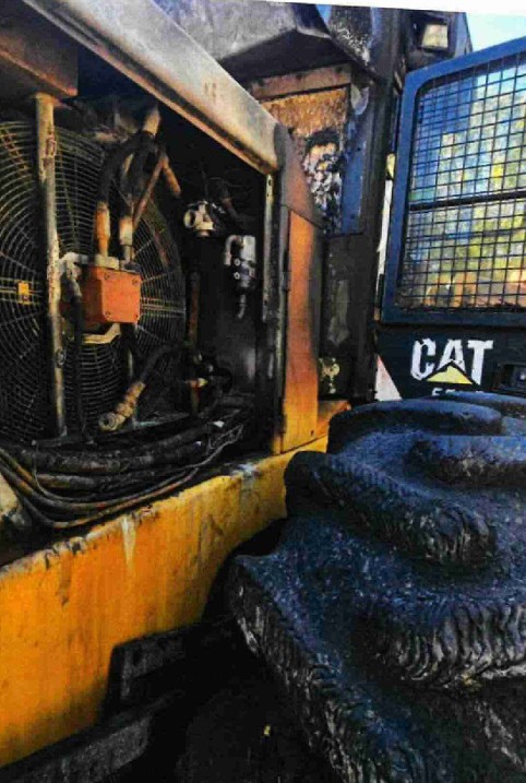 2015 Caterpillar 553C Fellerbuncher - Image 3