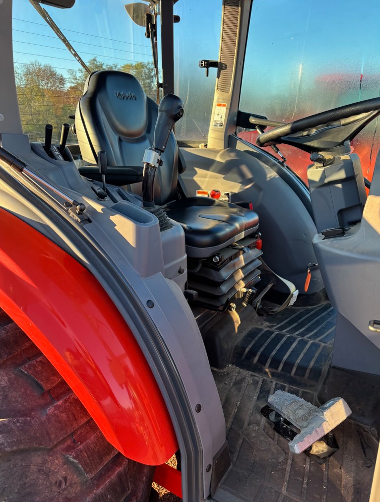 2015 Kubota L6060 Tractor - Image 5