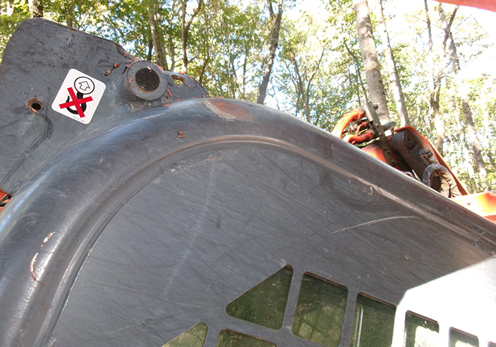 2015 Kubota SVL90-2 Compact Track Loader - Image 5