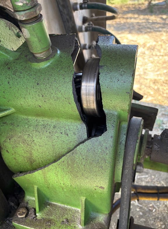 2016 D&M Mfg Co PTO Driven Sprayer - Image 25