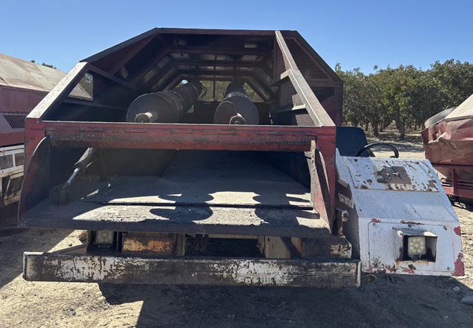 2016 Gomez Machinery Leasing Bankout Cart - Image 6