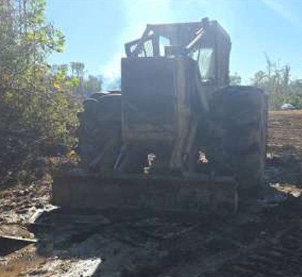 2016 Tigercat 610E Grapple Skidder - Image 2