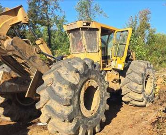 2016 Tigercat 610E Grapple Skidder - Image 3