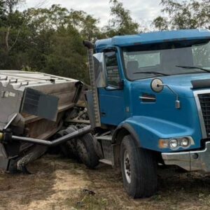 2016 Volvo VHD Dump Truck