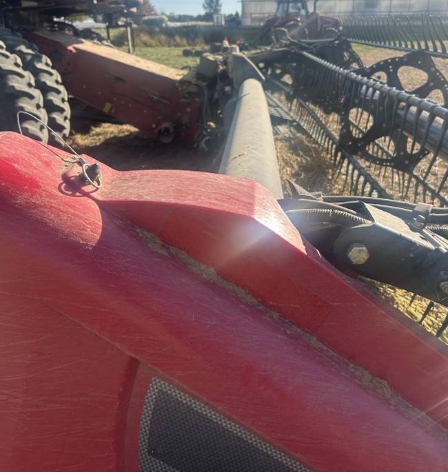 2017 MacDon FD75S Flexdraper Header - Image 2