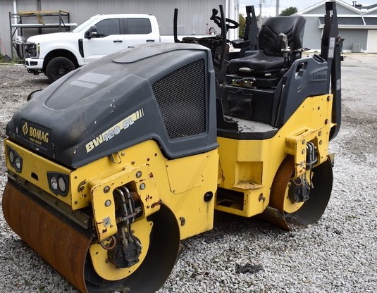2018 Bomag BW120SL-5 Tandem Vibrating Roller