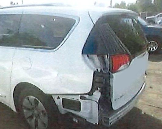 2018 Chrysler Pacifica - Image 4