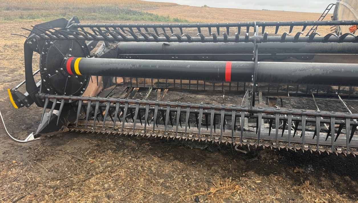 2018 MacDon FD145 Header - Image 4