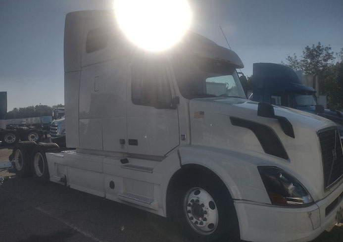 2018 Volvo VNL