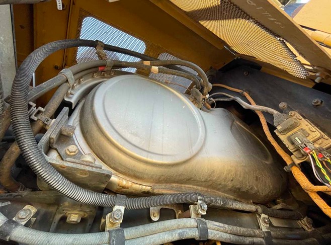 2019 Caterpillar 963K Track Loader - Image 16