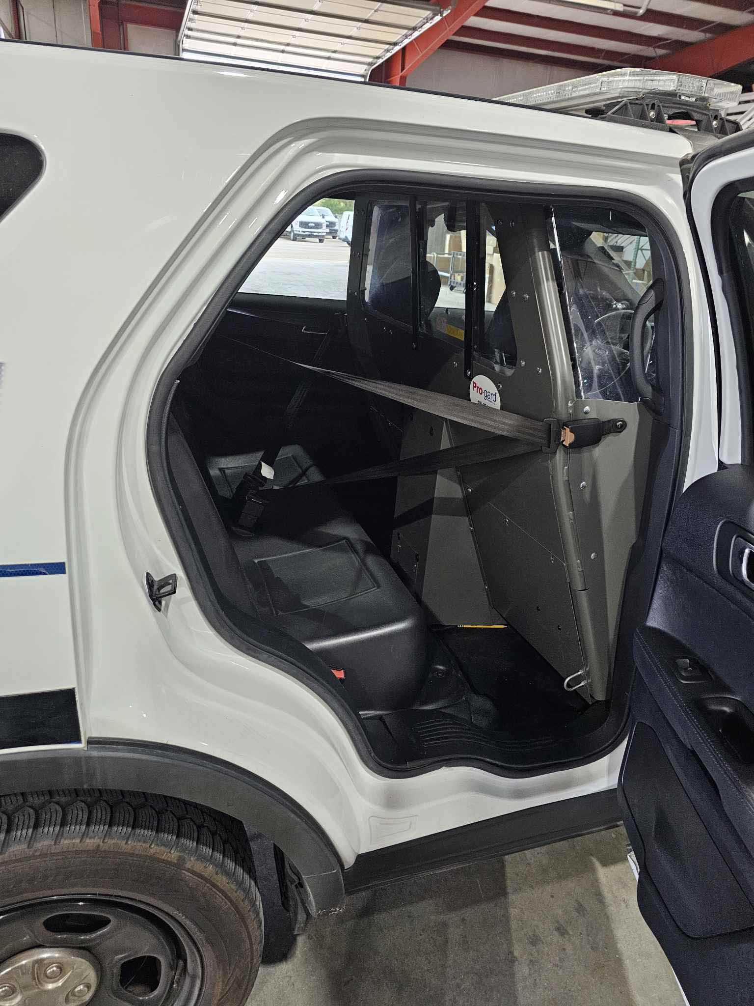 2019 Ford Explorer Police Vehicle - Image 11