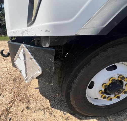 2019 Freightliner 114SD Tanker - Image 41
