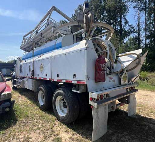 2019 Freightliner 114SD Tanker - Image 7