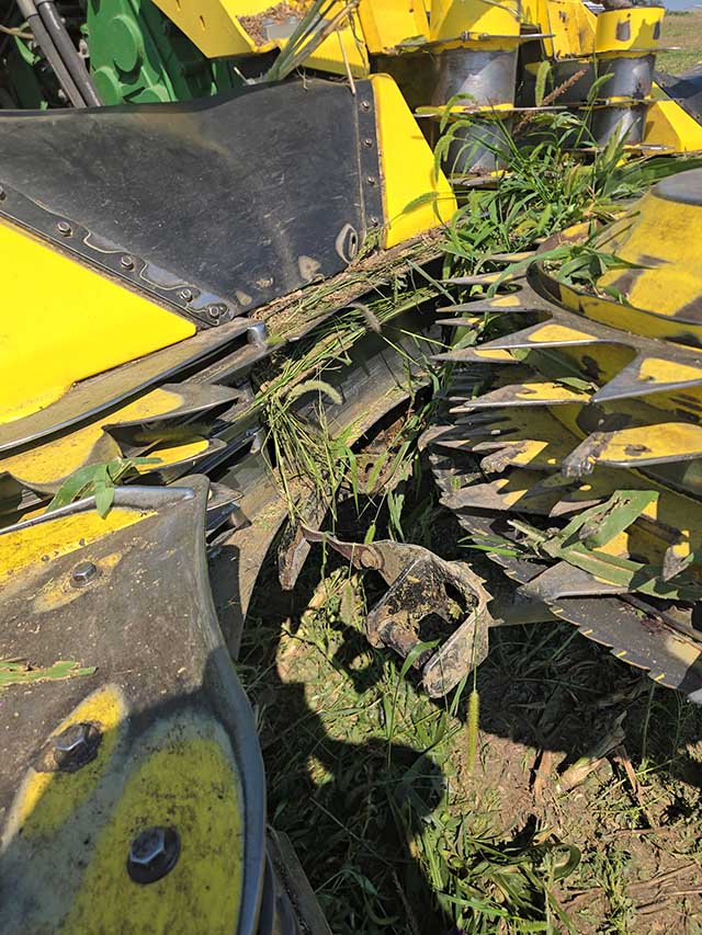 2019 John Deere 772 Chopper (ATTACHMENT ONLY) - Image 9
