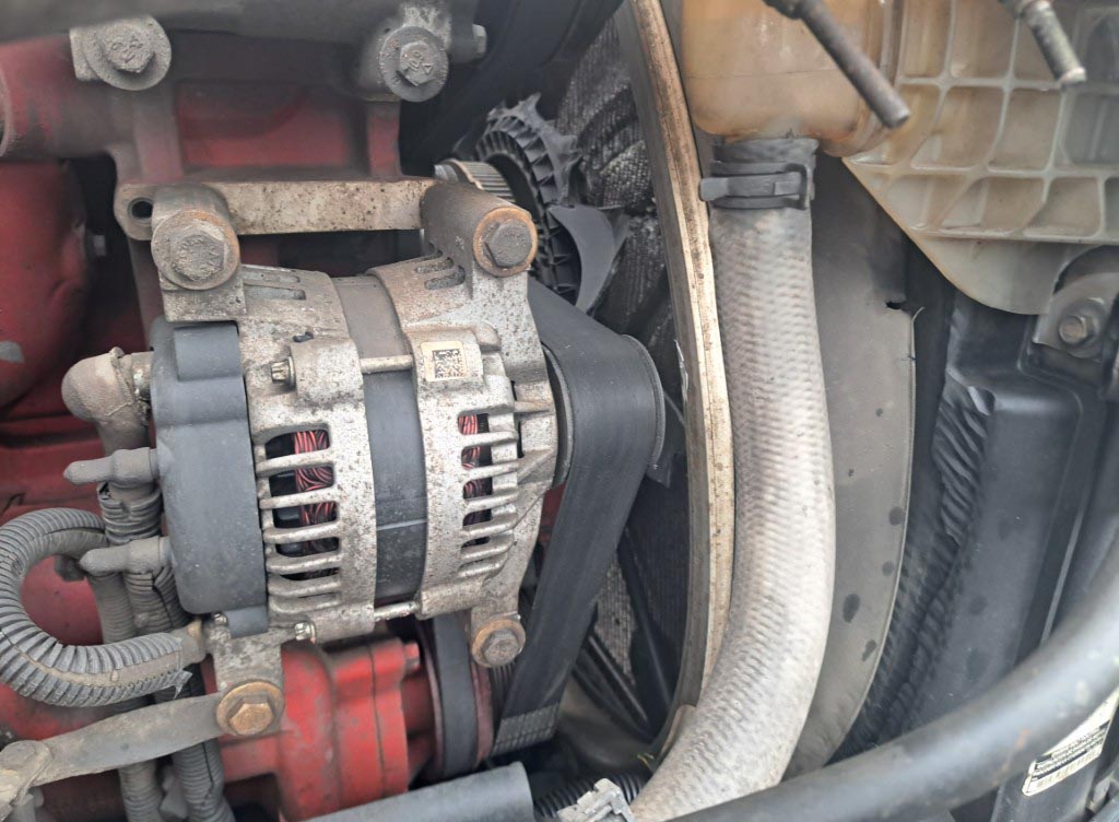 2019 Kenworth T880 - Image 10