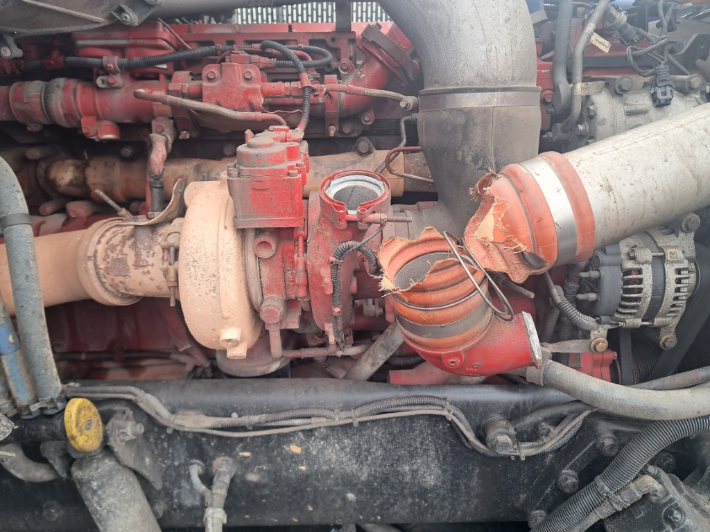 2019 Kenworth T880 - Image 12