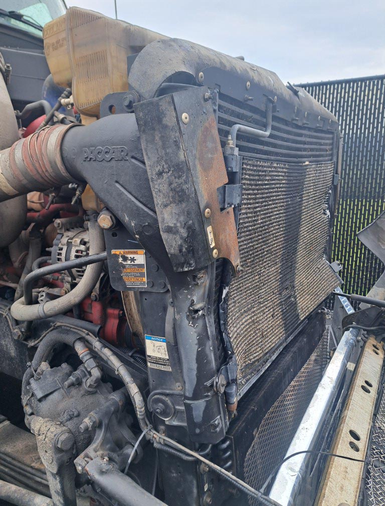 2019 Kenworth T880 - Image 20