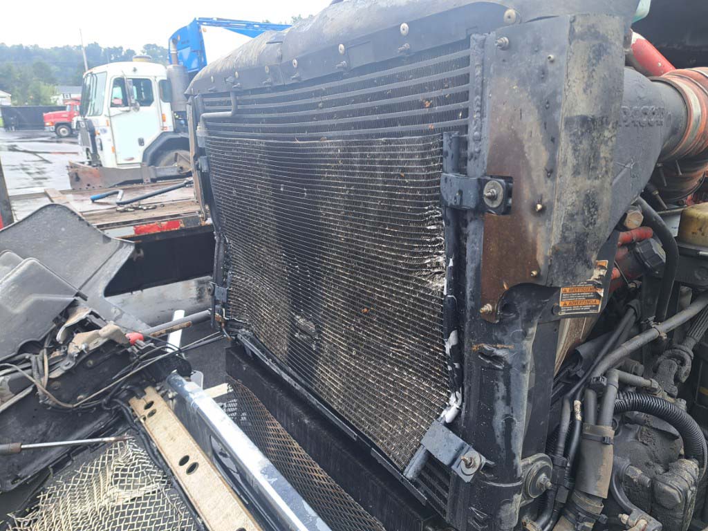 2019 Kenworth T880 - Image 8