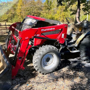 2019 Mahindra 2638 Tractor
