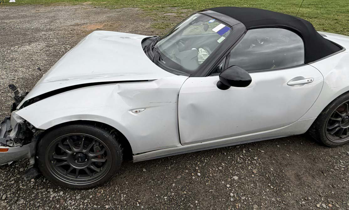 2019 Mazda Miata - Image 3