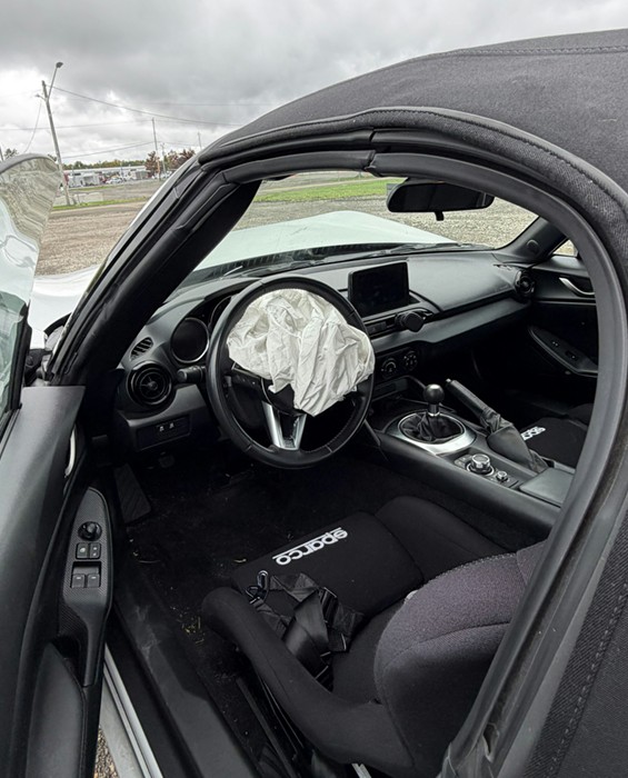 2019 Mazda Miata - Image 5
