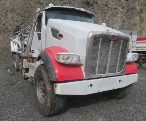 2019 Peterbilt 567 - Image 9