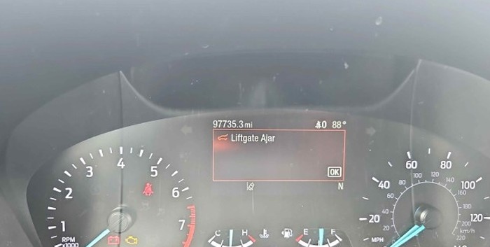 2020 Ford Escape SEL - Image 23
