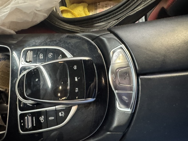 2020 Mercedes-Benz E-Class - Image 10
