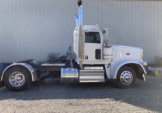 2020 Peterbilt 389