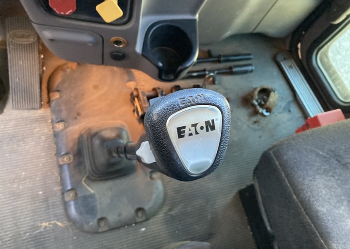 2020 Peterbilt 389 - Image 6