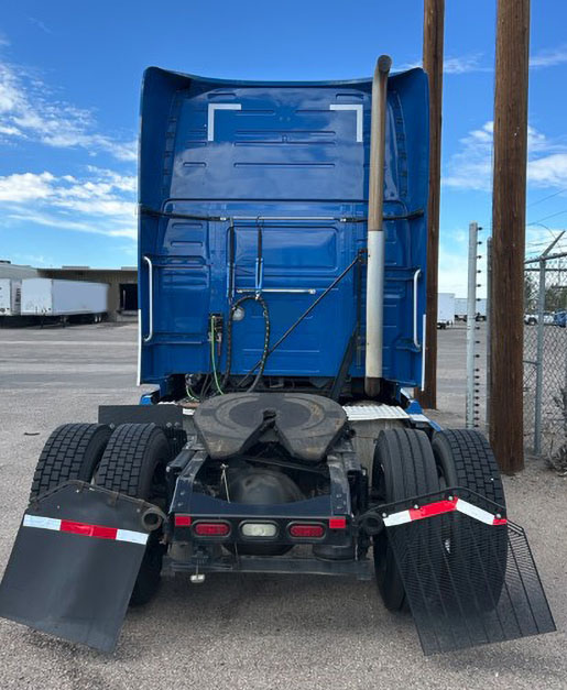 2020 Volvo VNL - Image 4
